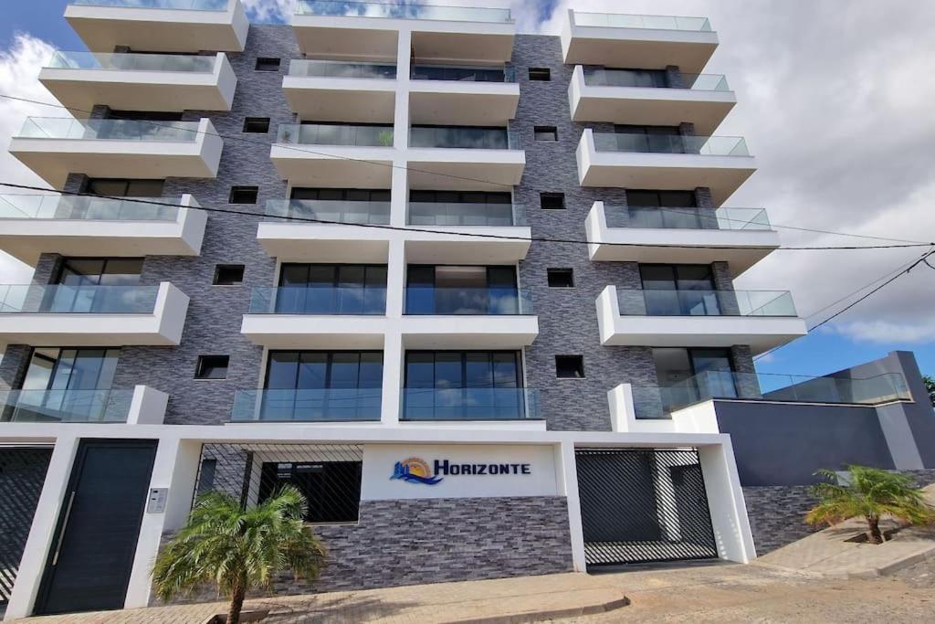 Апартаменты Apartamento Encantador Com Piscina E Vista Mar Прайя Экстерьер фото